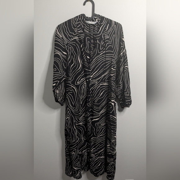 ZARA Black and white printed midi dress - size M - Picture 2 of 8